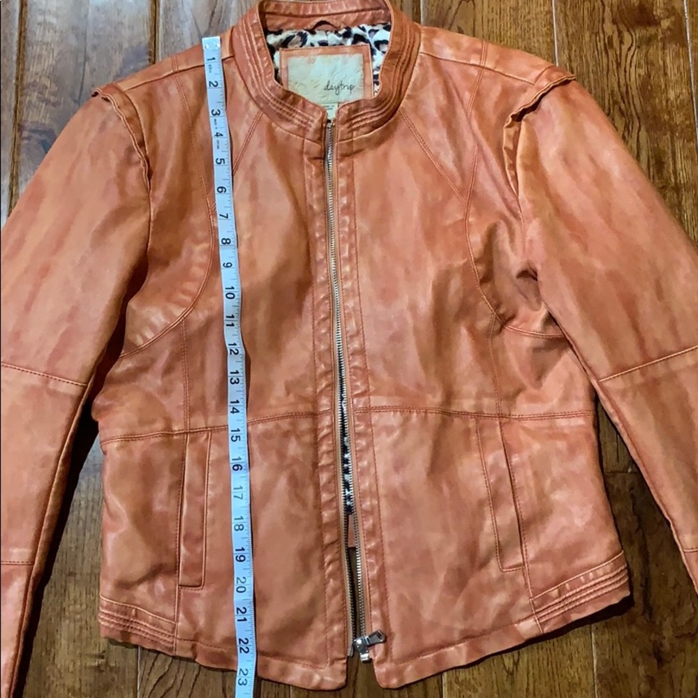 Daytrip jacket - Picture 9 of 16